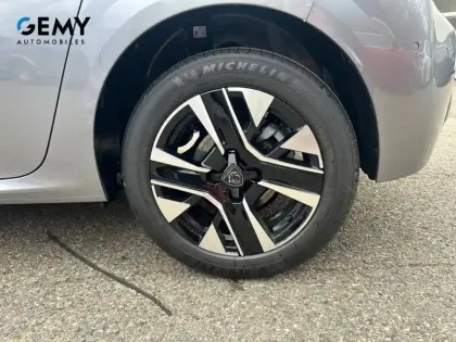 Photo 10 Peugeot 208  Hybrid 110 e-DCS6