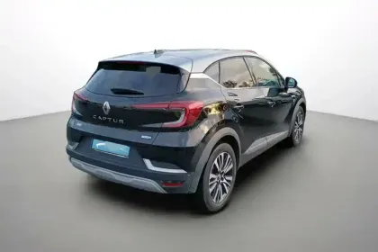 Photo 4 Renault Captur  E-Tech Plug-in 160 - 21