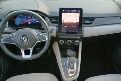 Photo 8 Renault Captur  E-Tech Plug-in 160 - 21