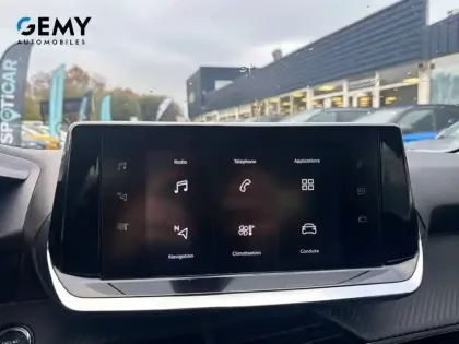 Photo 12 Peugeot 208  PureTech 100 S&S BVM6