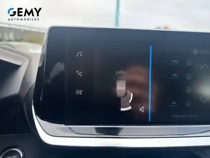 Photo 13 Peugeot 208  PureTech 100 S&S BVM6