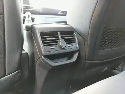 Photo 36 Peugeot 3008  1.5 BlueHDi 130ch S&S BVM6