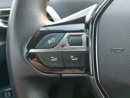 Photo 17 Peugeot 3008  1.5 BlueHDi 130ch S&S BVM6