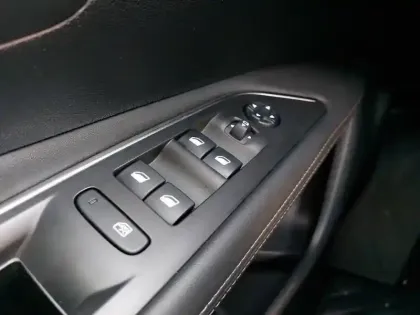 Photo 22 Peugeot 3008  1.5 BlueHDi 130ch S&S BVM6