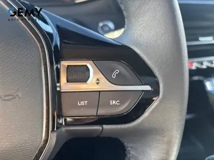 Photo 16 Peugeot 208  Electrique 50 kWh 136ch