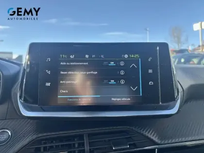 Photo 26 Peugeot 208  Electrique 50 kWh 136ch