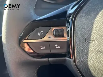 Photo 15 Peugeot 208  Electrique 50 kWh 136ch