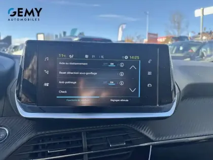 Photo 25 Peugeot 208  Electrique 50 kWh 136ch