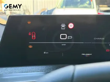 Photo 20 Peugeot 3008  Hybrid 145 e-DCS6