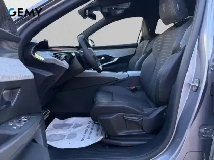 Photo 31 Peugeot 3008  Hybrid 145 e-DCS6