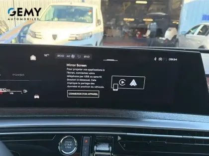 Photo 16 Peugeot 3008  Hybrid 145 e-DCS6