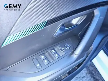 Photo 12 Peugeot 2008  Electrique 136 ch
