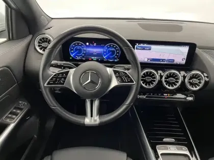 Photo 21 Mercedes EQA  250+