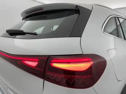 Photo 29 Mercedes EQA  250+