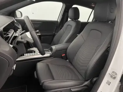 Photo 14 Mercedes EQA  250+