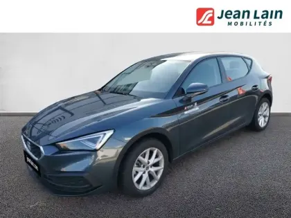 Photo 54 Seat Leon  1.5 eTSI Hybrid 115 DSG7