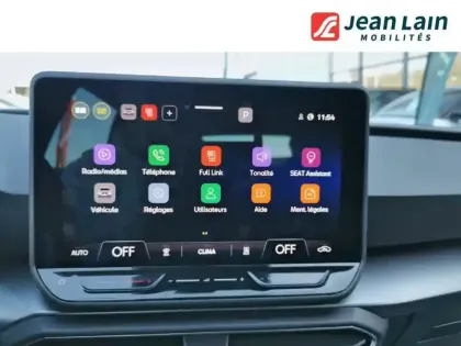 Photo 69 Seat Leon  1.5 eTSI Hybrid 115 DSG7