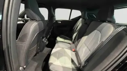 Photo 5 Volvo Xc40  B3 163 ch DCT7