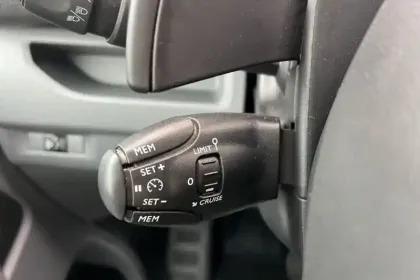 Photo 25 Peugeot Expert  FGN TOLE STANDARD BLUEHDI 180 S&S EAT8