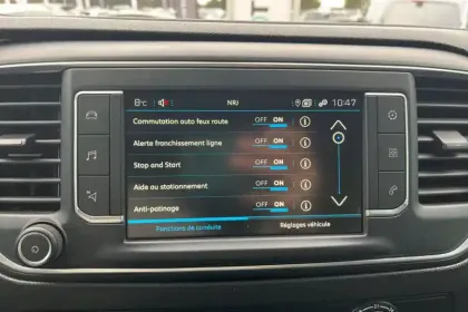 Photo 23 Peugeot Expert  FGN TOLE STANDARD BLUEHDI 180 S&S EAT8