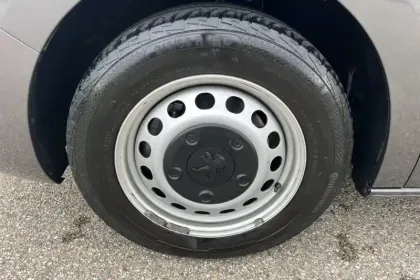 Photo 8 Peugeot Expert  FGN TOLE STANDARD BLUEHDI 180 S&S EAT8