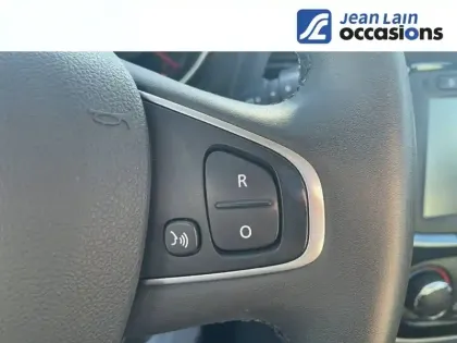 Photo 11 Renault Captur  TCe 90 - 19