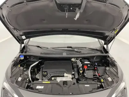 Photo 20 Peugeot 5008  PureTech 130ch S&S EAT8