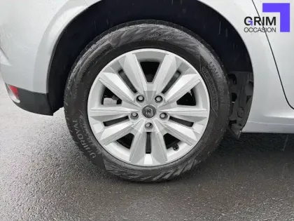 Photo 14 Renault Megane Mégane IV Berline Blue dCi 115 - 21B