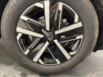 Photo 9 Peugeot 2008  100 S&S BVM6