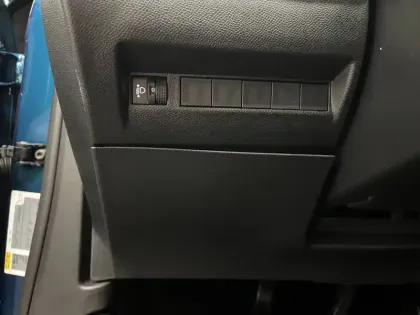 Photo 22 Peugeot 2008  100 S&S BVM6