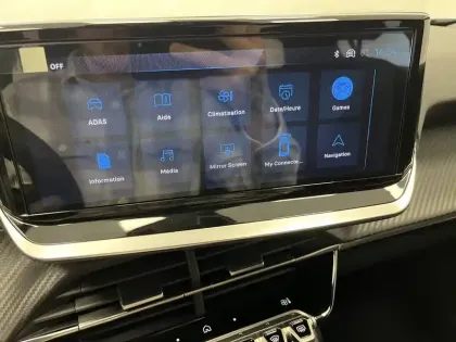 Photo 36 Peugeot 2008  100 S&S BVM6