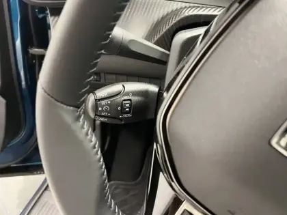 Photo 25 Peugeot 2008  100 S&S BVM6