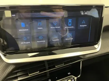 Photo 37 Peugeot 2008  100 S&S BVM6