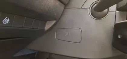 Photo 32 Peugeot 208  PureTech 100 S&S EAT8