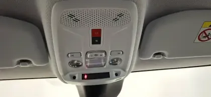 Photo 30 Peugeot 208  PureTech 100 S&S EAT8