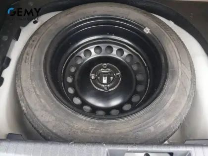 Photo 40 Peugeot 208  BLUEHDI 100 S&S BVM6