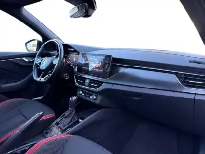 Photo 8 Skoda Kamiq  1.0 TSI Evo 110 ch DSG7