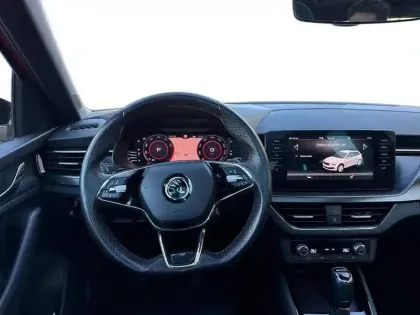 Photo 11 Skoda Kamiq  1.0 TSI Evo 110 ch DSG7