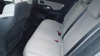 Photo 14 DS Ds 7 DS7 Crossback BlueHDi 130 EAT8