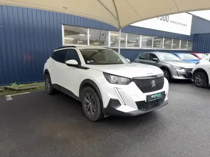 Photo 2 Peugeot 2008  PureTech 130 S&S EAT8