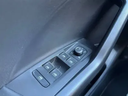 Photo 26 Volkswagen T-cross  1.0 TSI 115 Start/Stop DSG7