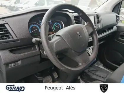 Photo 28 Peugeot Expert  FGN TOLE M ELECTRIQUE 50KWH 136CH
