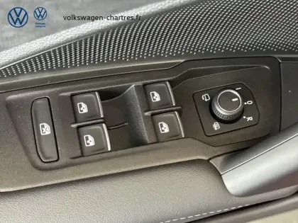 Photo 19 Volkswagen Tiguan  1.5 eTSI 150ch DSG7