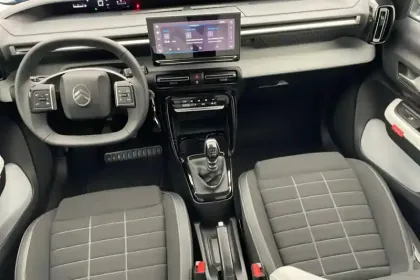 Photo 8 Citroën C3  Turbo 100 ch BVM6