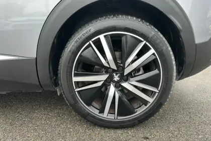 Photo 29 Peugeot 3008  Hybrid 225 e-EAT8