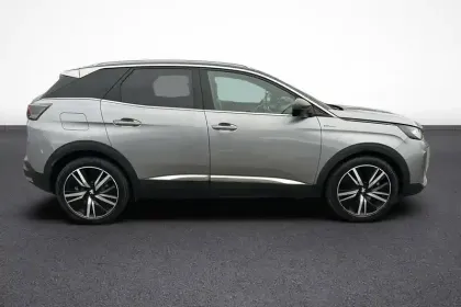 Photo 6 Peugeot 3008  Hybrid 225 e-EAT8