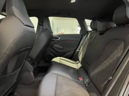 Photo 12 Audi A5  Avant TFSI 204 ch S tronic 7 Quattro