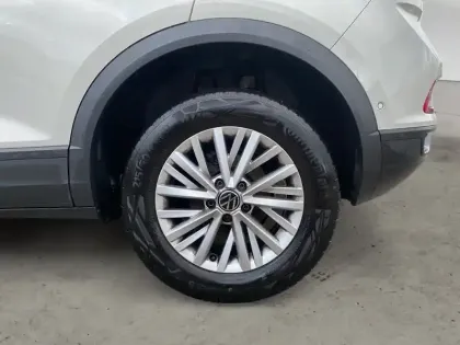 Photo 8 Volkswagen T-roc  1.0 TSI 110 Start/Stop BVM6