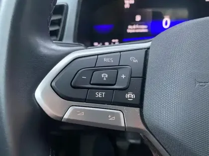 Photo 16 Volkswagen T-roc  1.0 TSI 110 Start/Stop BVM6