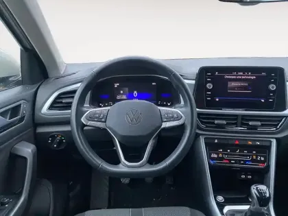 Photo 11 Volkswagen T-roc  1.0 TSI 110 Start/Stop BVM6